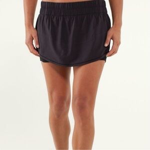 Lululemon Run Breeze skirt size 2